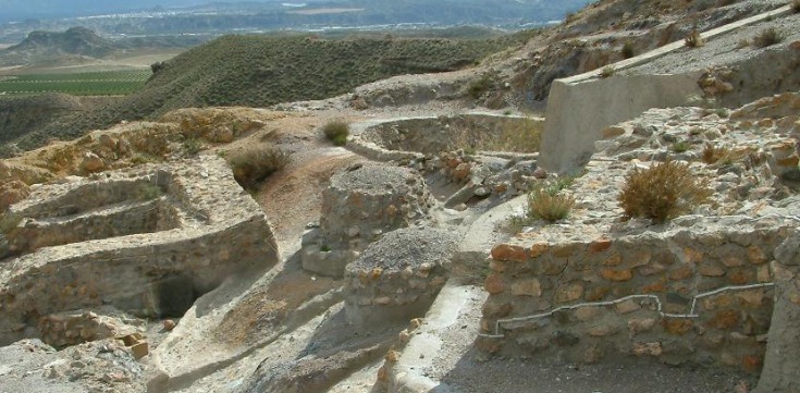 Yacimiento argárico de Fuente Álamo, Cuevas de Almanzora Yacimiento argárico de Fuente Álamo, Cuevas de Almanzora