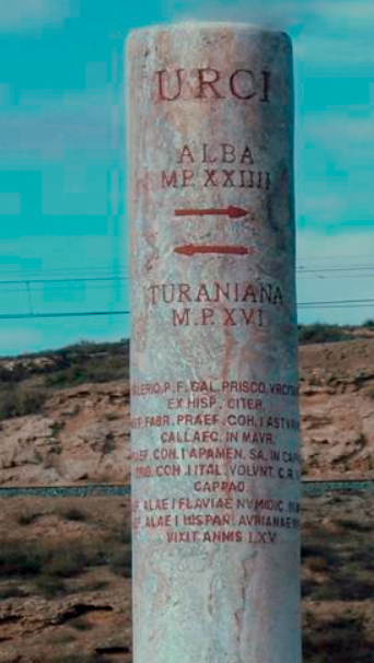 Reproducción de un miliario romano en la rotonda de acceso a el Chuche con las distancias desde Urci a Alba y Turaniana. En el mismo se recoge la inscripción funeraria de Publio Valerio Prisco Reproducción de un miliario romano en la rotonda de acceso a el Chuche con las distancias desde Urci a Alba y Turaniana. En el mismo se recoge la inscripción funeraria de Publio Valerio Prisco