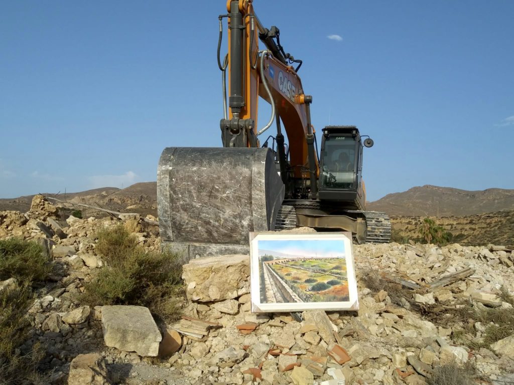 Máquina machacando el acueducto y acuarela de José Mario Sarabia / Amigos de la Alcazaba Máquina machacando el acueducto y acuarela de José Mario Sarabia / Amigos de la Alcazaba