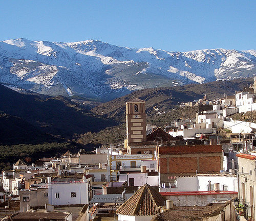 El pueblo de Abla con la Sierra Nevada al fondo / Blog de ABLA en Internet - http://abla.blogia.com El pueblo de Abla con la Sierra Nevada al fondo / Blog de ABLA en Internet - http://abla.blogia.com
